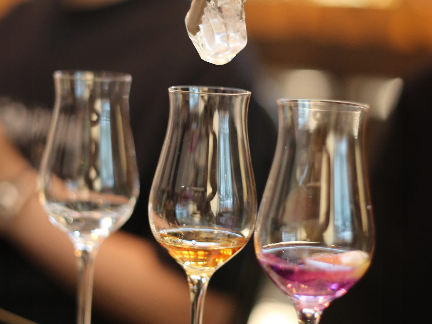 The Gin Tasting in Singapore That Lets You Sip Through the City
